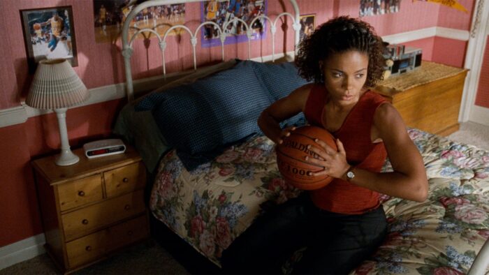 Love and Basketball (2000)