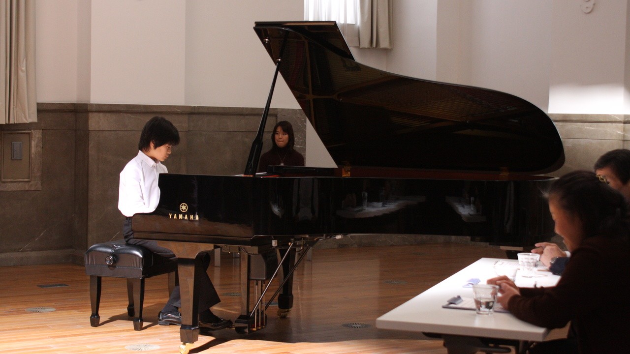 Tokyo Sonata (2008)